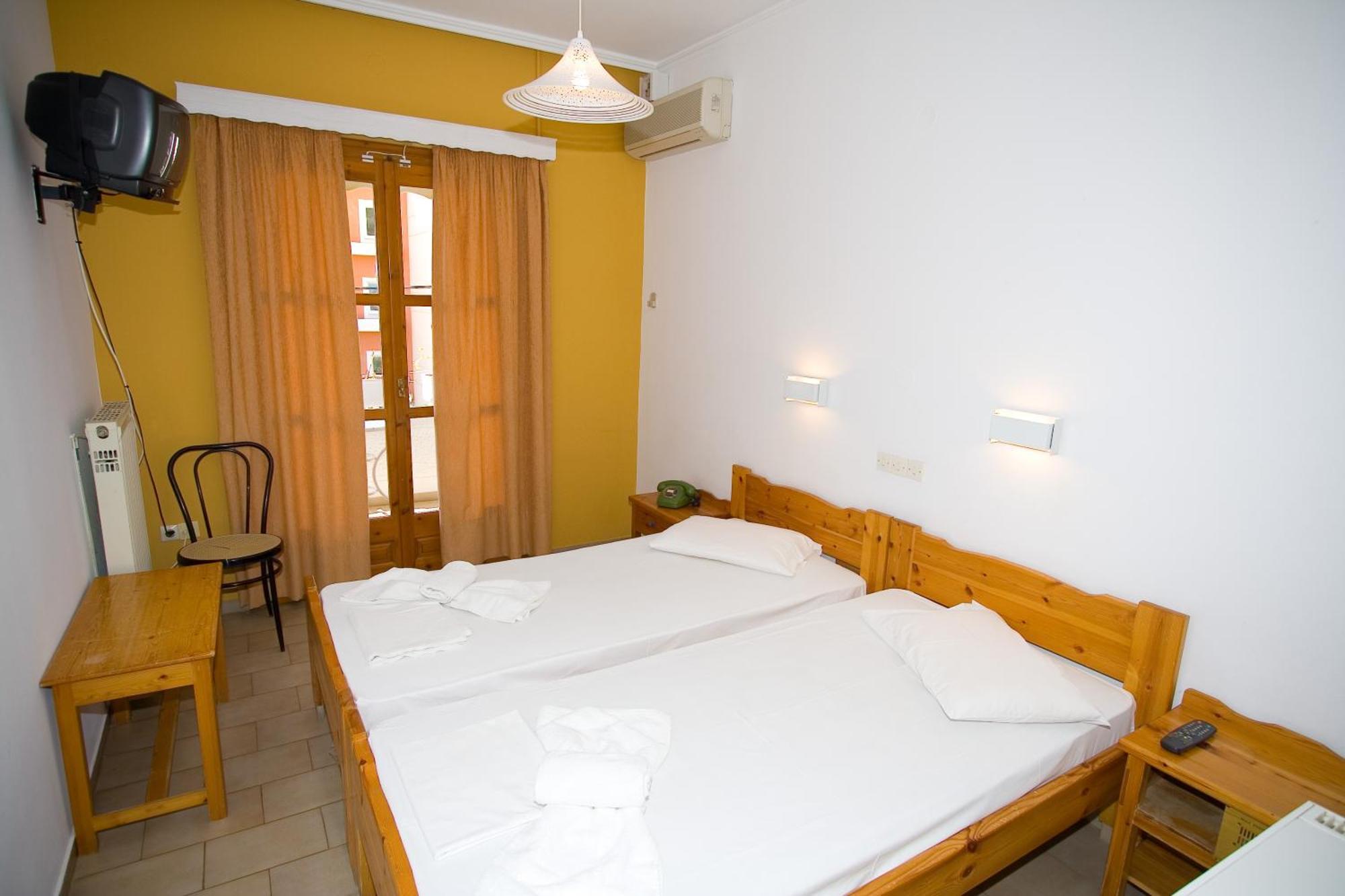 Hotel Aidipsos Loutra Edipsou  Bilik gambar